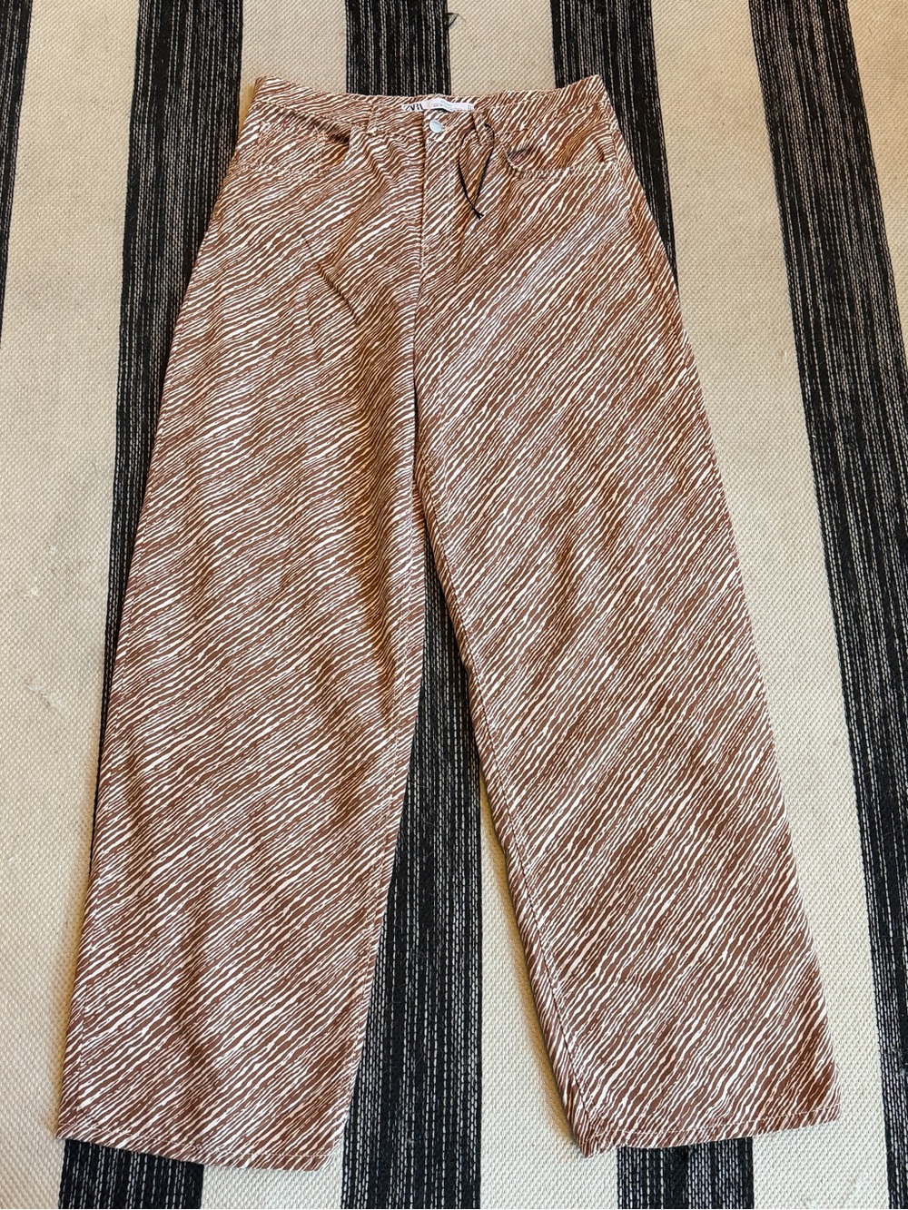 Zara Pants Women's Highrise Brown & White Patterned Wide-Leg Chinos Size 6